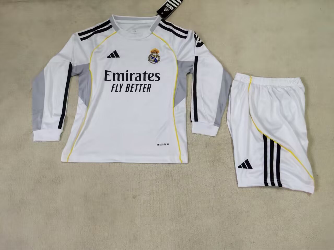 Kids-Real Madrid 25/26 Home Long Soccer Jersey
